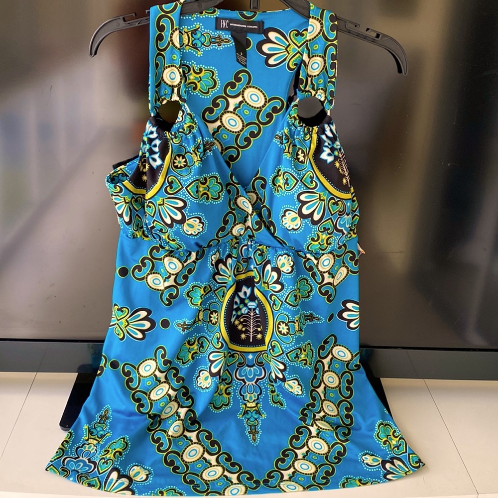 Cute INC tribal racerback blue print top